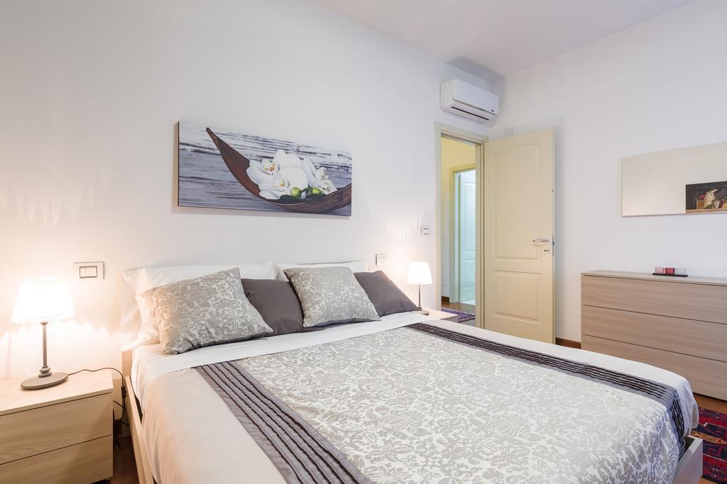 Cattaneo Arena Apartaments 베로나 외부 사진